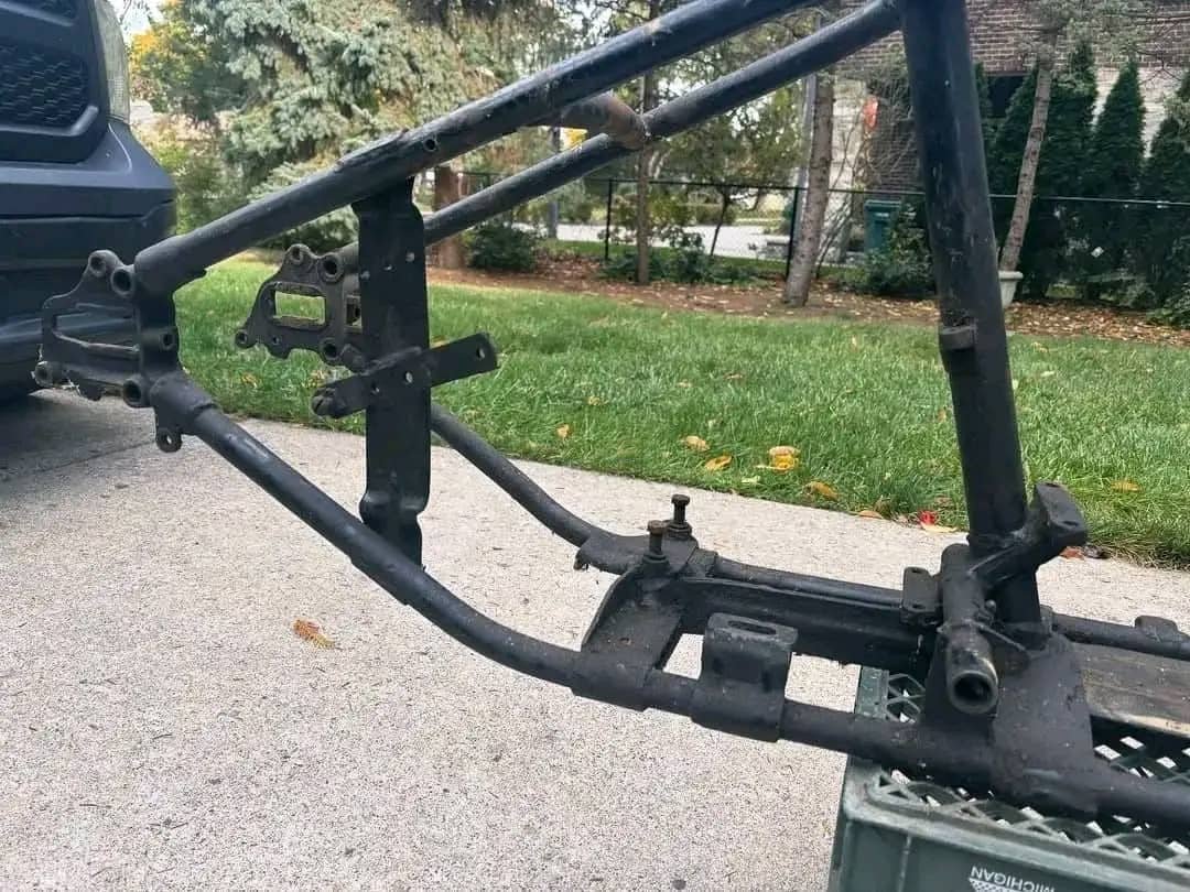 OEM original 1950/1951 Harley Davidson Panhead EL / FL wishbone frame - Image 4