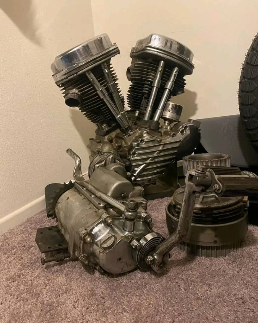 1950 Panhead engine