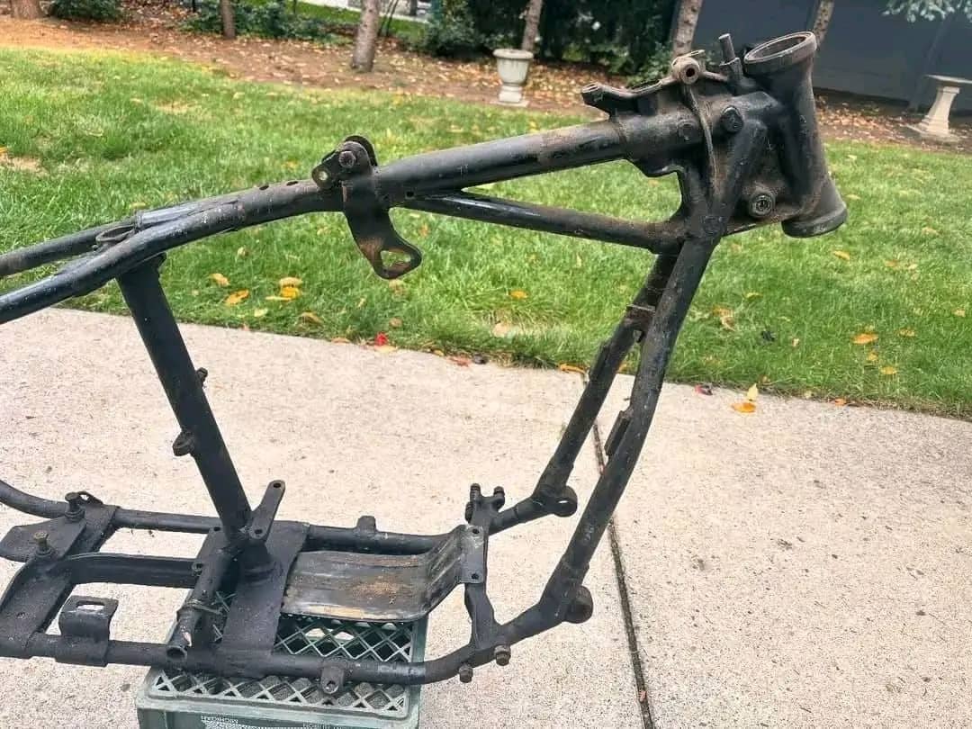 OEM original 1950/1951 Harley Davidson Panhead EL / FL wishbone frame - Image 2